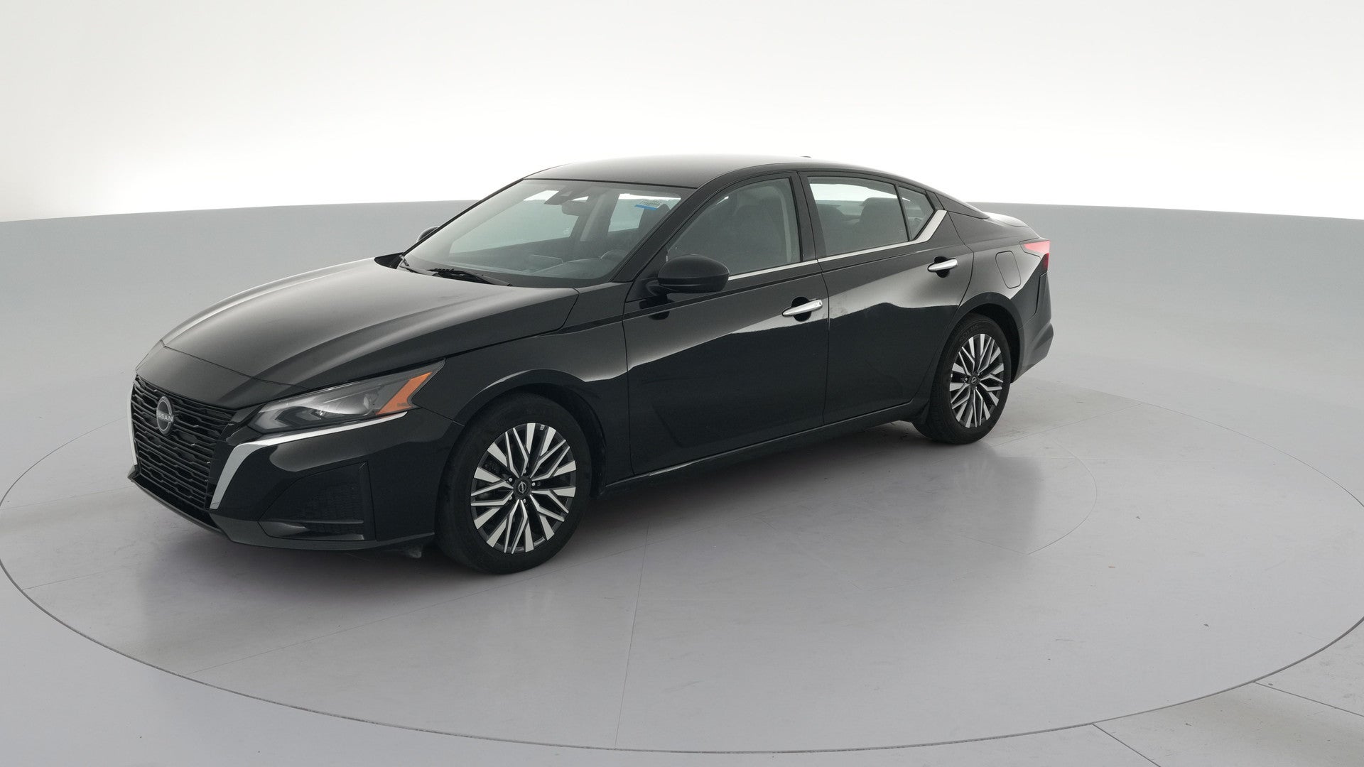 2025 Nissan Altima vehicle photo