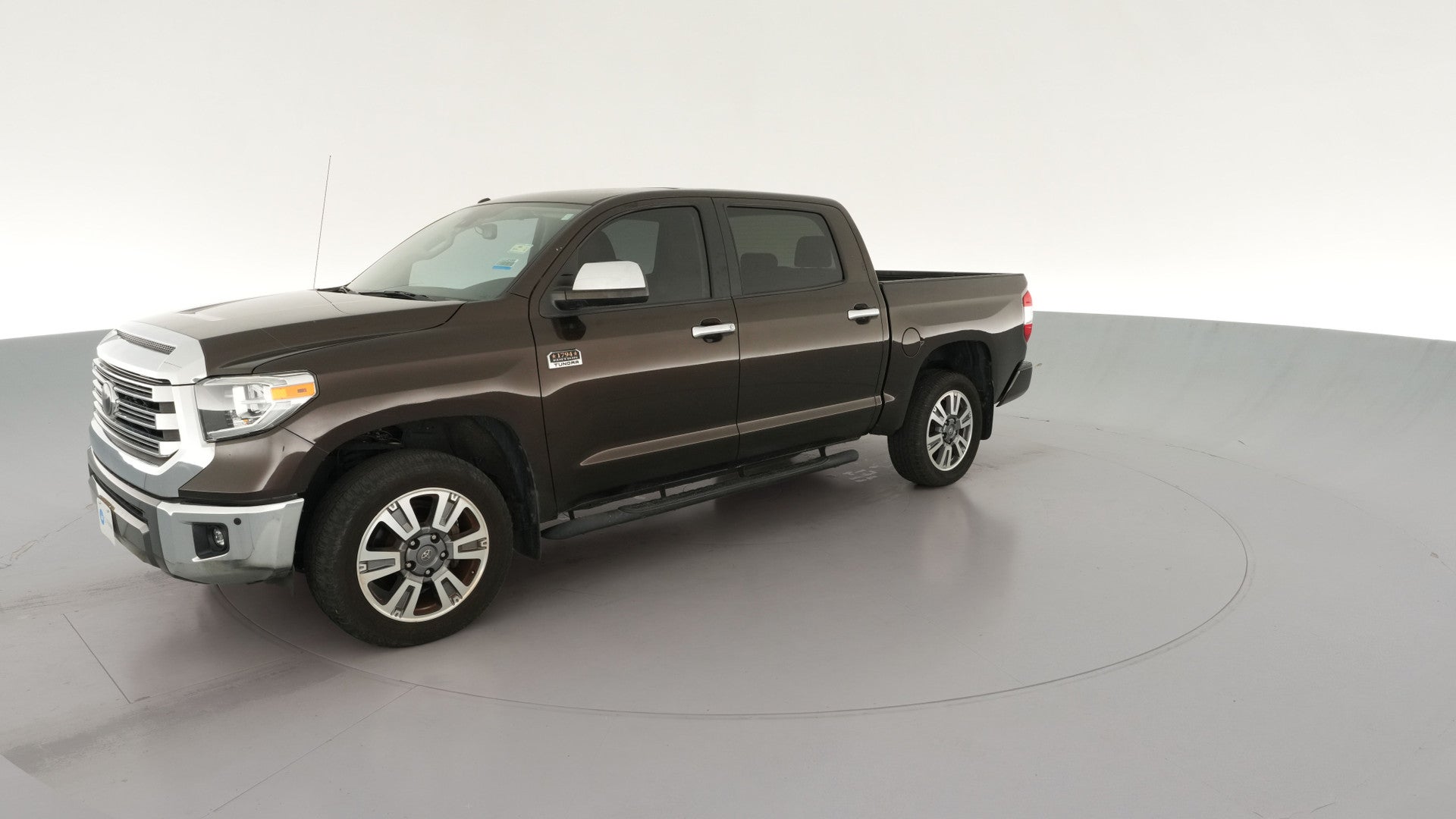 2018 Toyota Tundra CrewMax vehicle photo