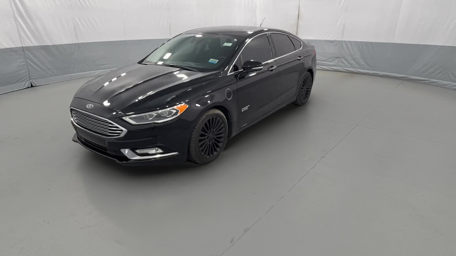2017 Ford Fusion Energi vehicle photo
