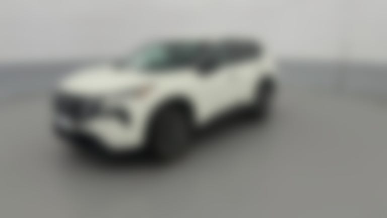 2024 Nissan Rogue vehicle photo