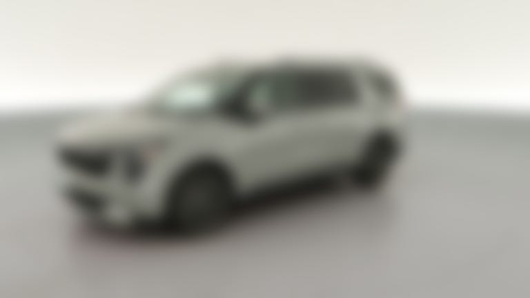 2025 Kia Carnival Hybrid vehicle photo
