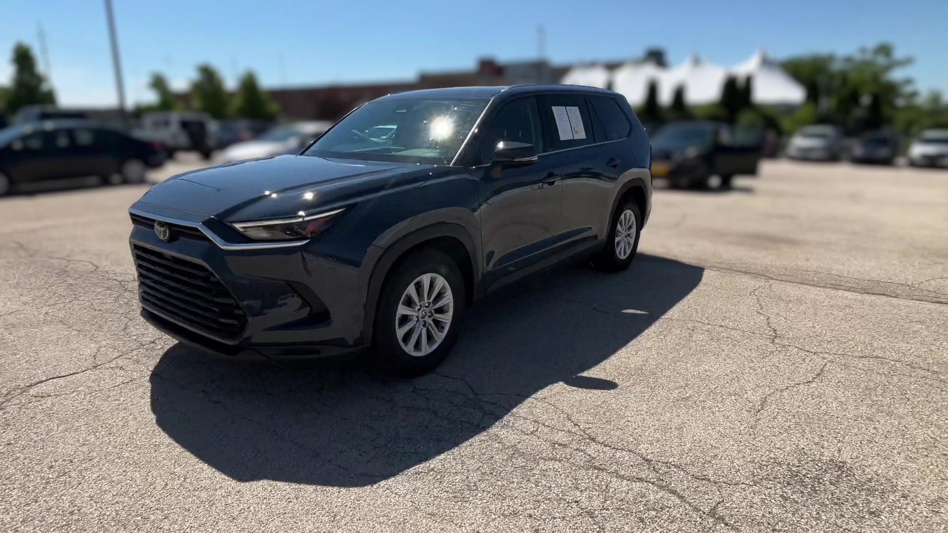 2025 Toyota Grand Highlander vehicle photo