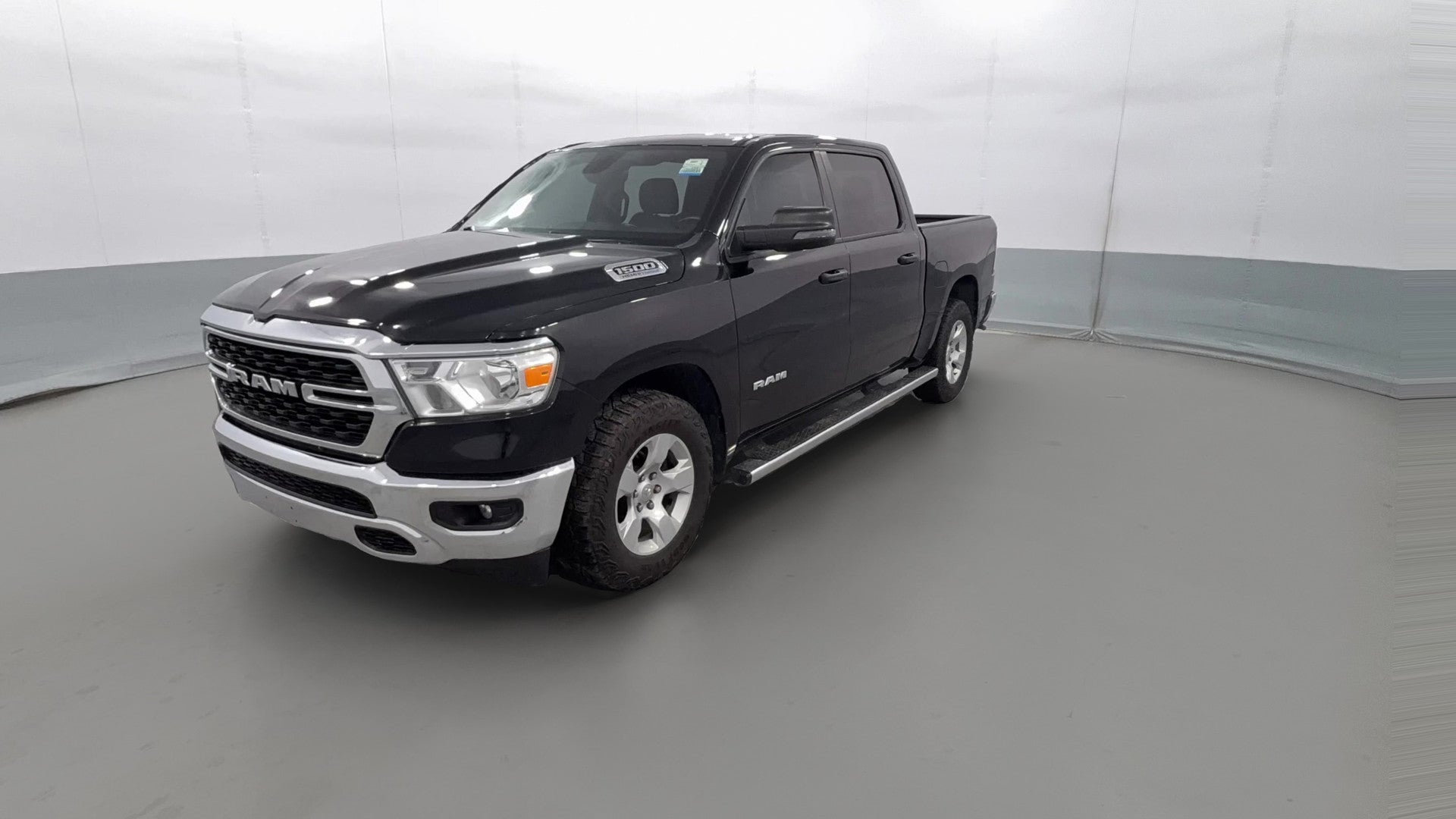 2023 Ram 1500 Crew Cab vehicle photo