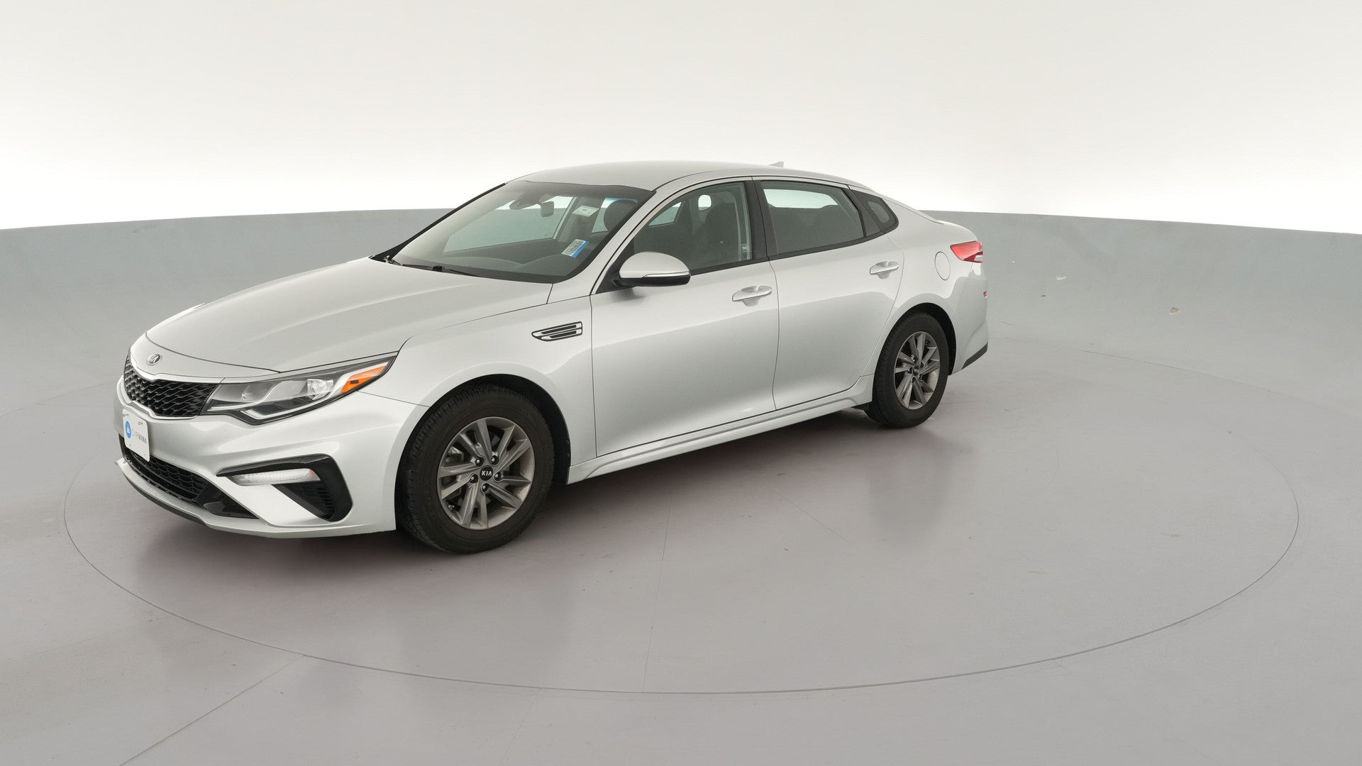 2020 Kia Optima vehicle photo