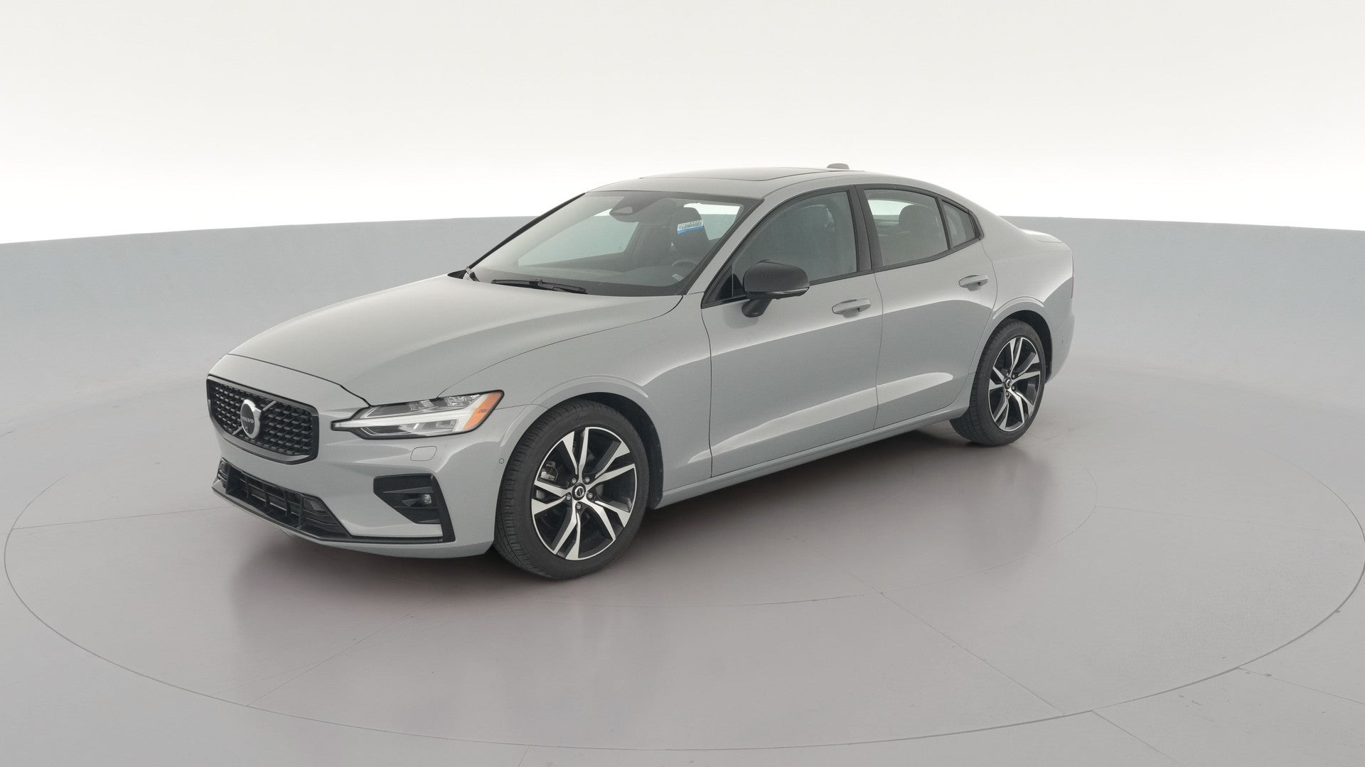 2025 Volvo S60 vehicle photo