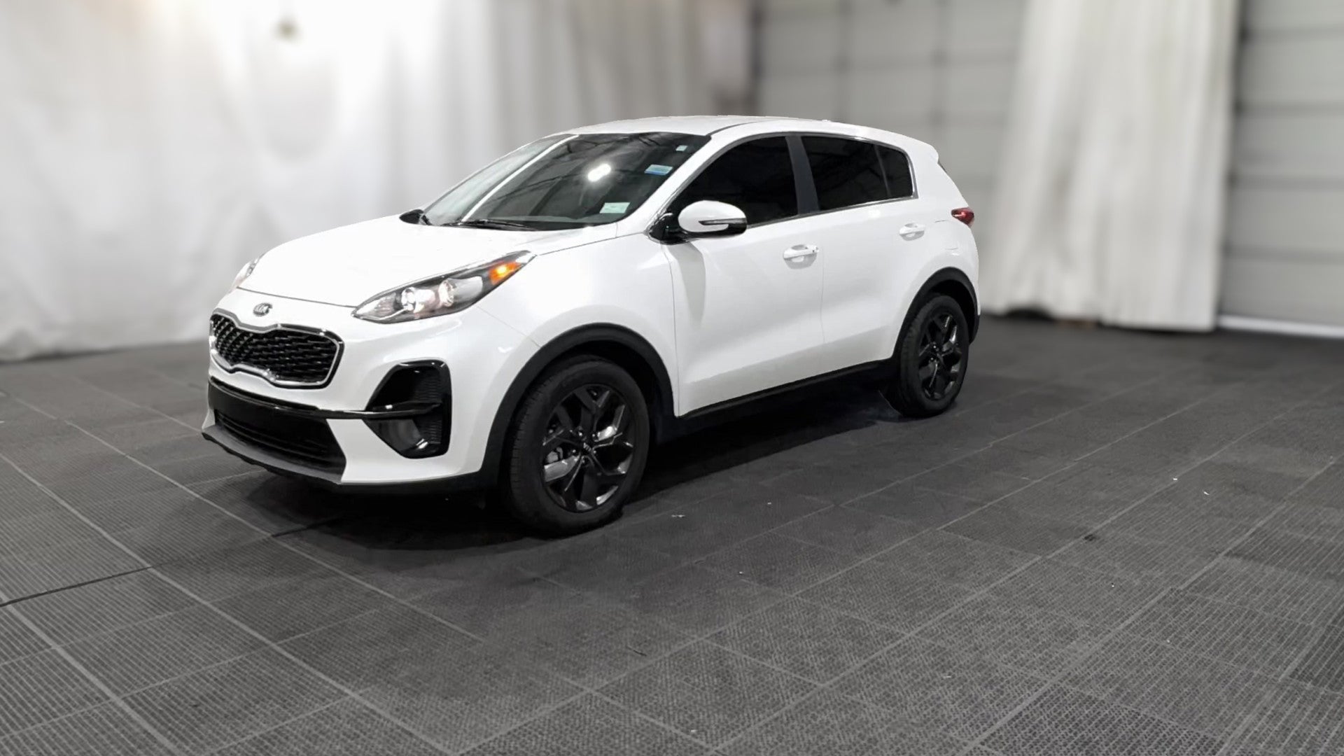 2022 Kia Sportage vehicle photo