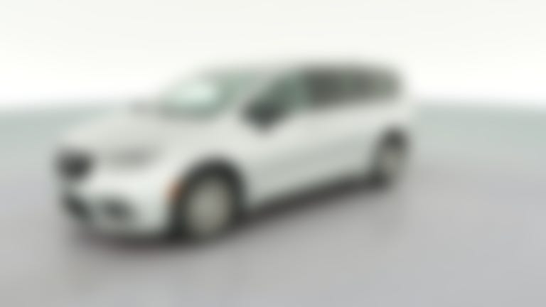 2024 Chrysler Pacifica vehicle photo