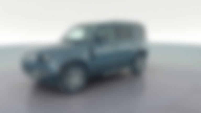 2024 Land Rover Defender 110 vehicle photo