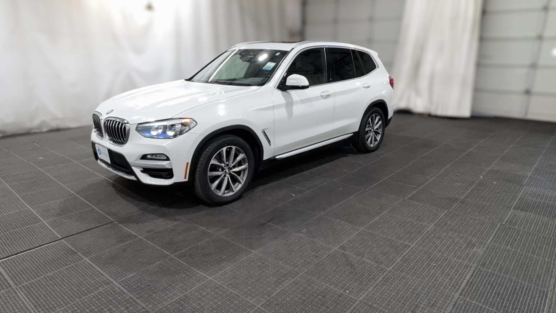 2019 BMW X3 vehicle photo