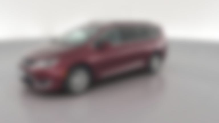 2017 Chrysler Pacifica vehicle photo