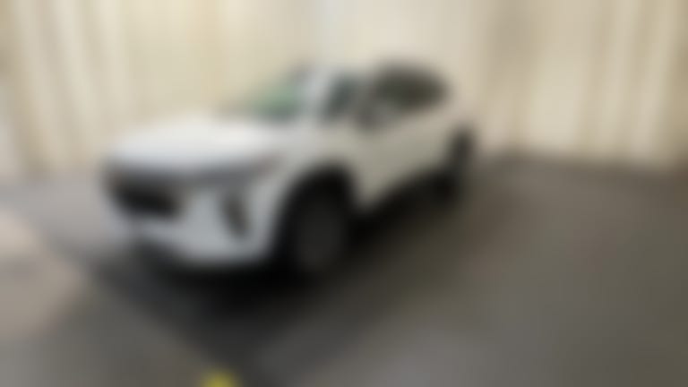 2025 Chevrolet Trax vehicle photo