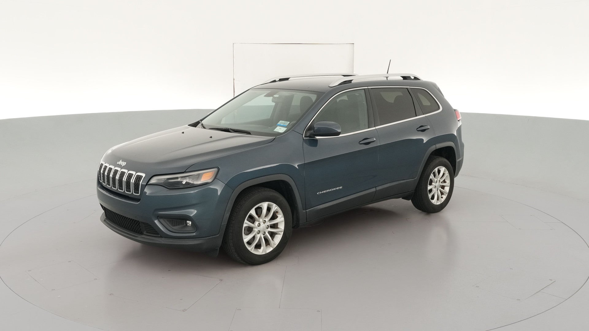 2019 Jeep Cherokee vehicle photo