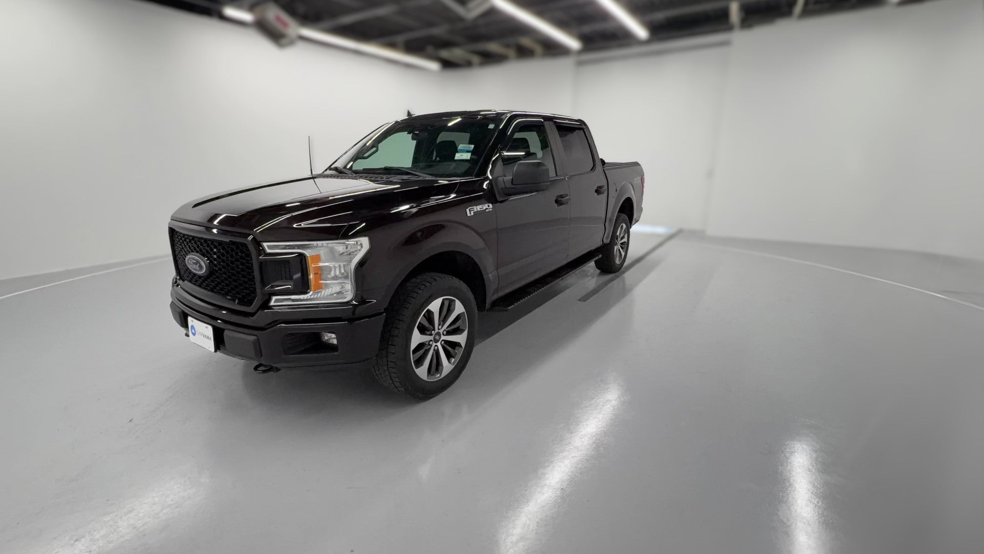 2020 Ford F150 SuperCrew Cab vehicle photo