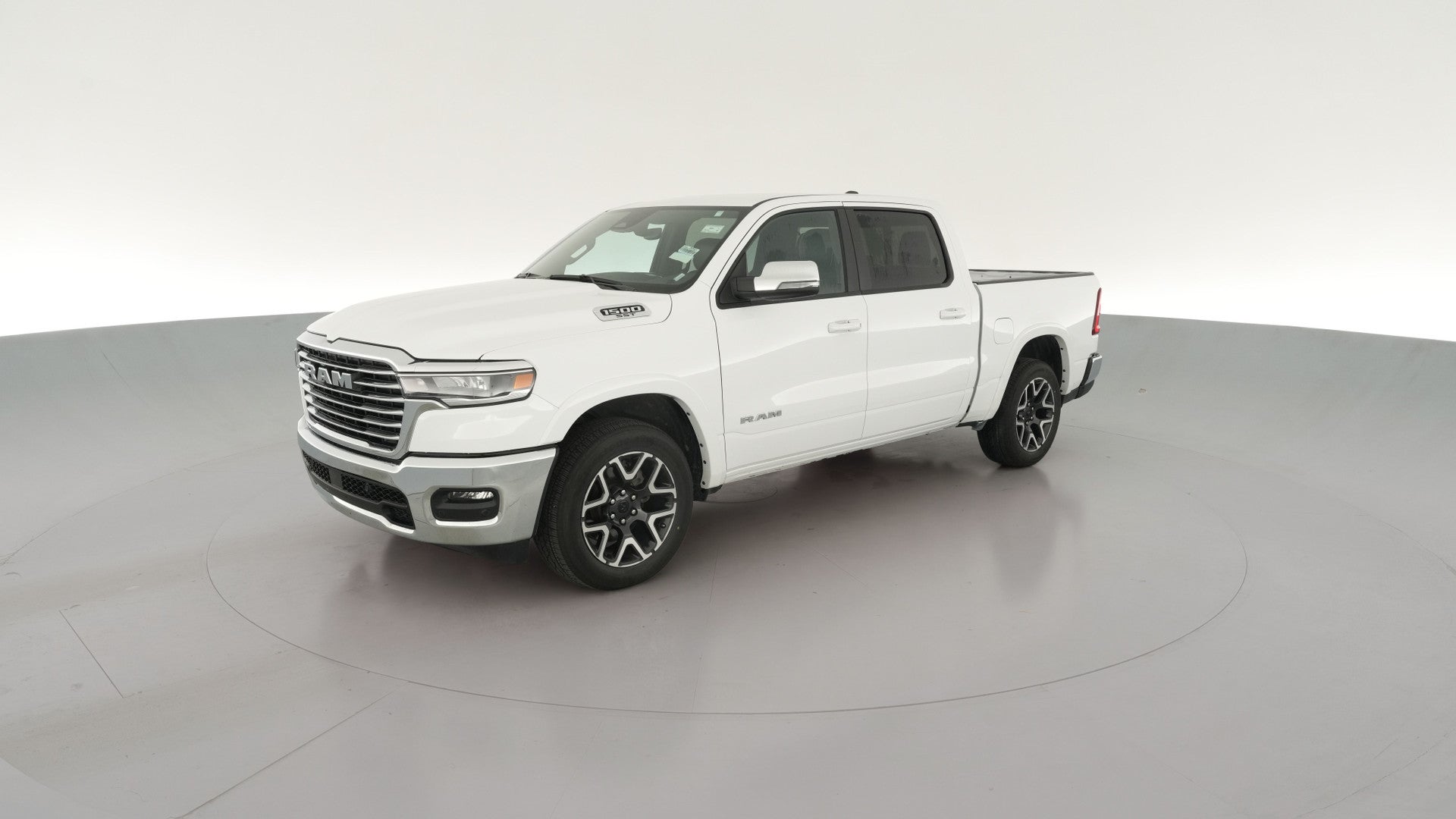 2025 Ram 1500 Crew Cab vehicle photo
