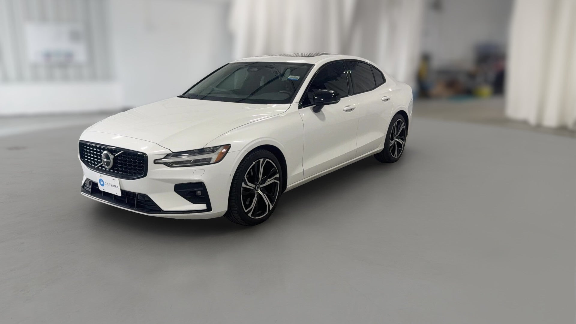 2024 Volvo S60 vehicle photo