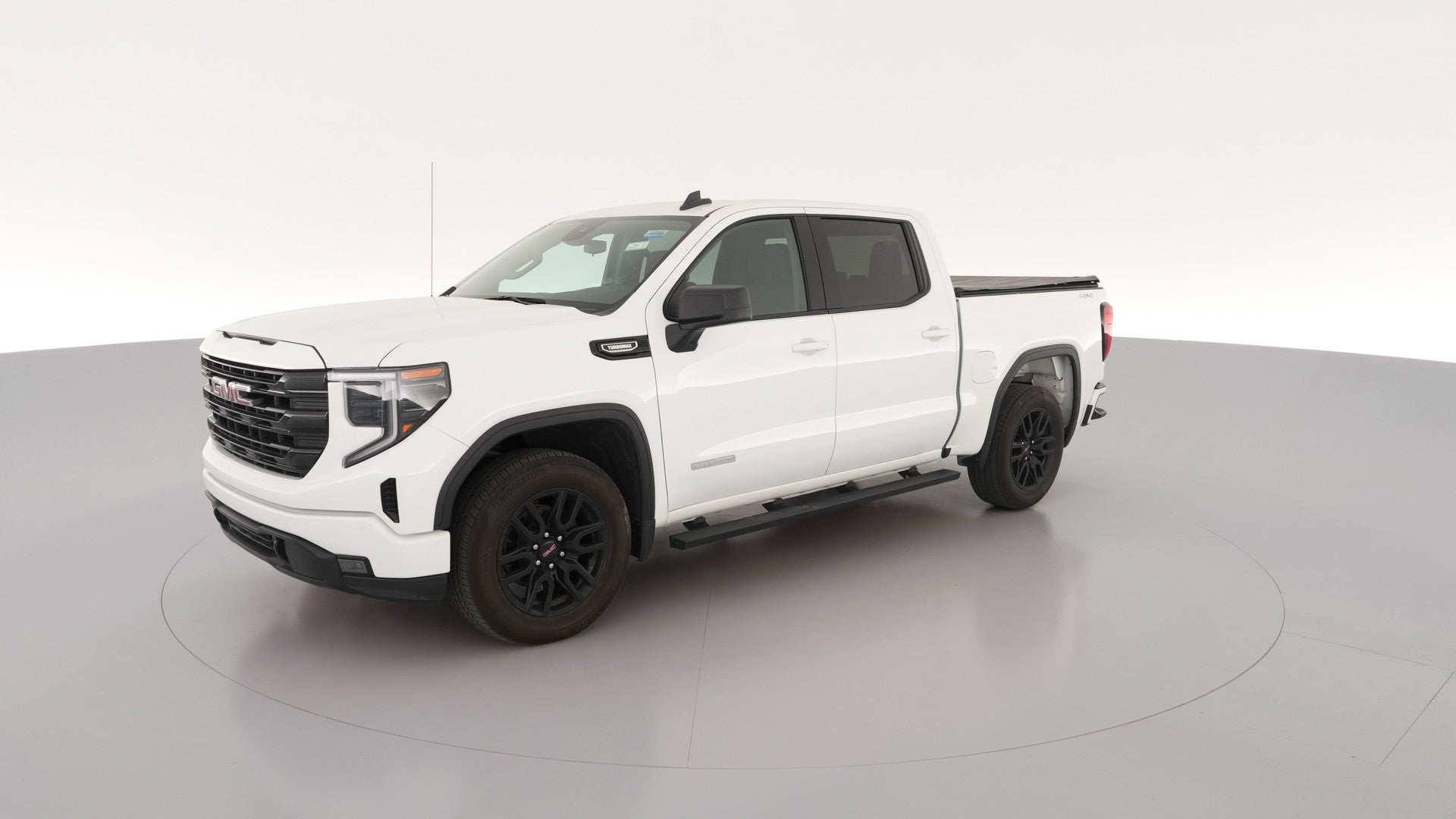 2025 GMC Sierra 1500 Crew Cab vehicle photo