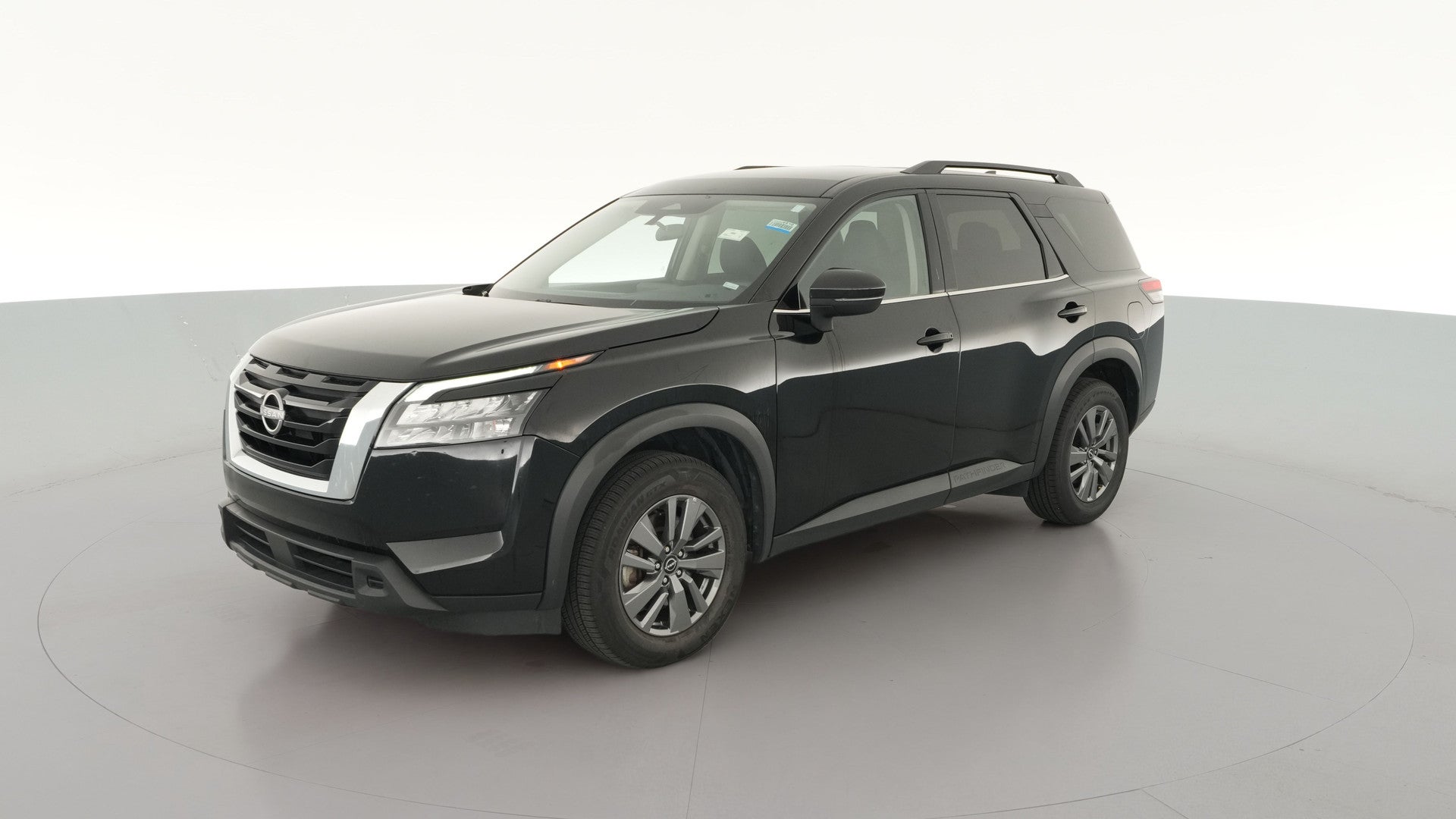 2024 Nissan Pathfinder vehicle photo