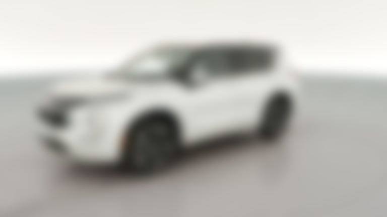2024 Mitsubishi Outlander vehicle photo