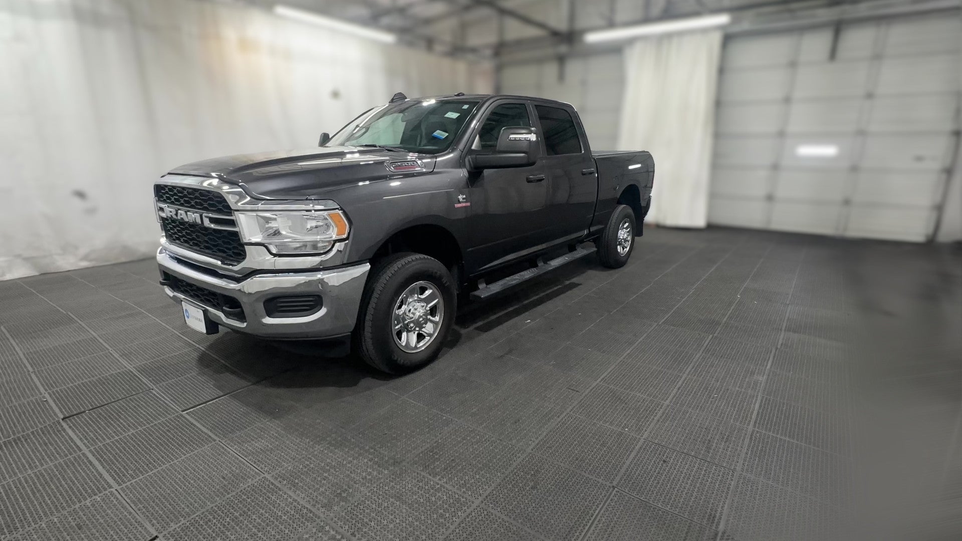 2024 Ram 2500 Crew Cab vehicle photo