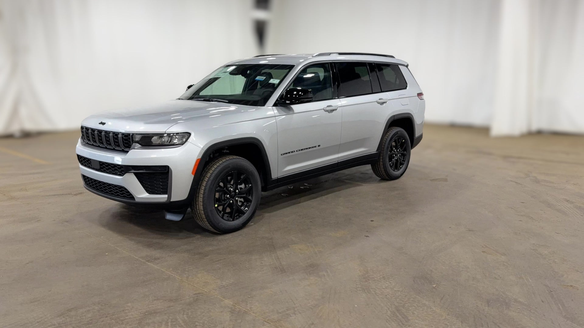 2026 Jeep Grand Cherokee L vehicle photo