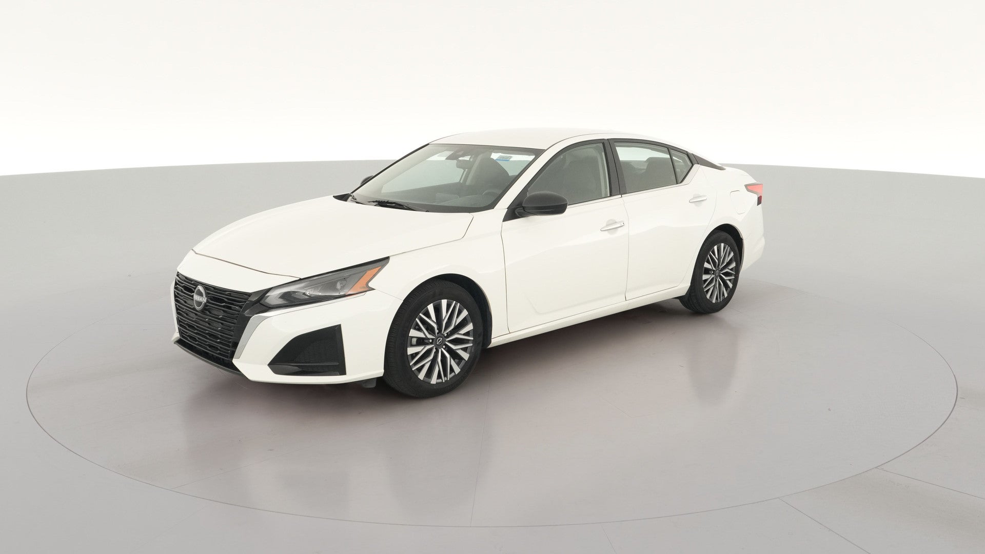 2025 Nissan Altima vehicle photo