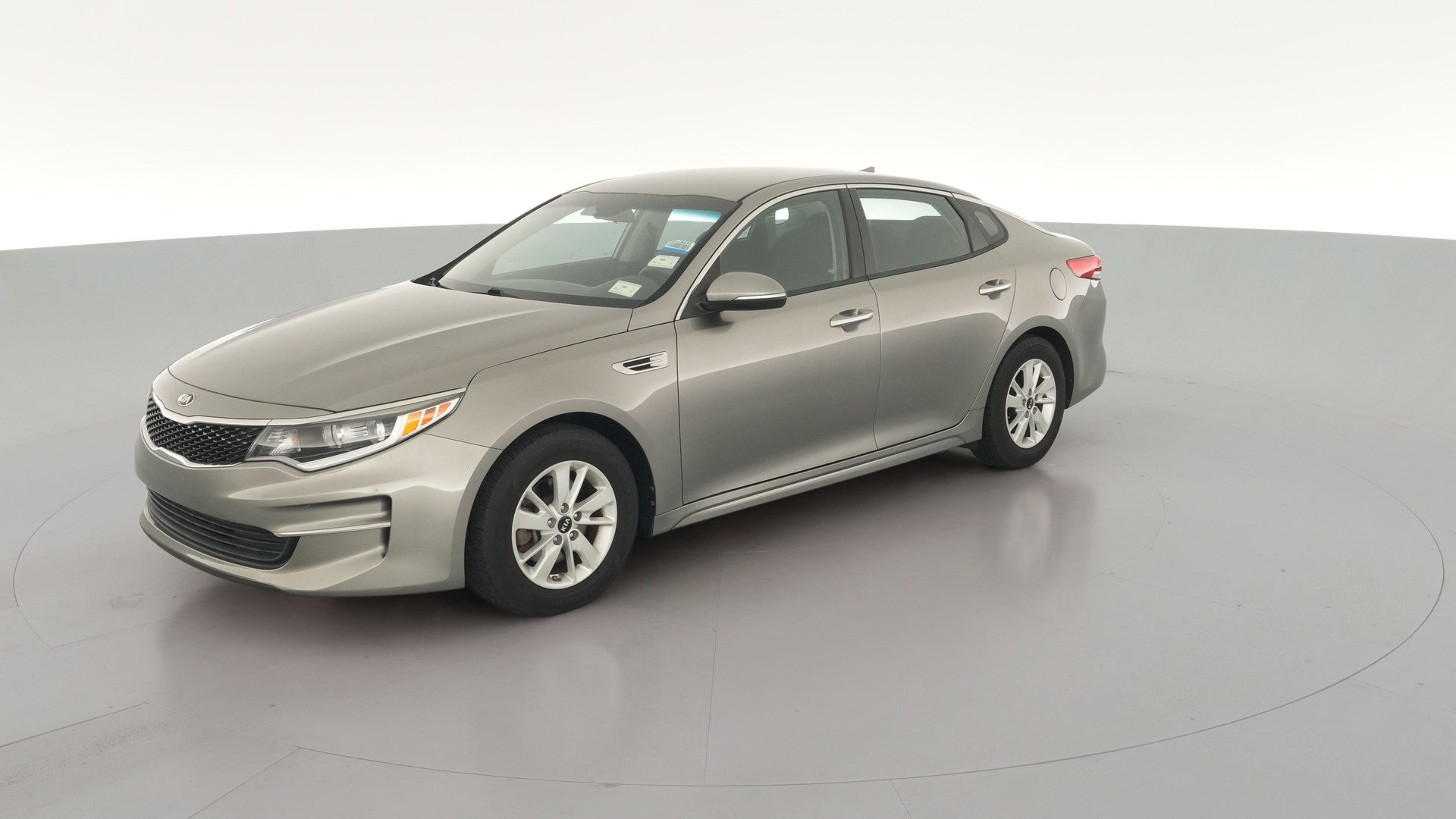 2017 Kia Optima vehicle photo