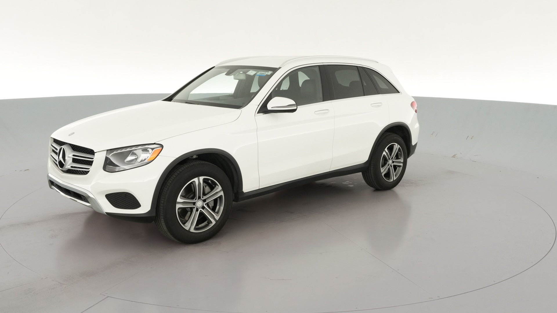 2016 Mercedes-Benz GLC vehicle photo