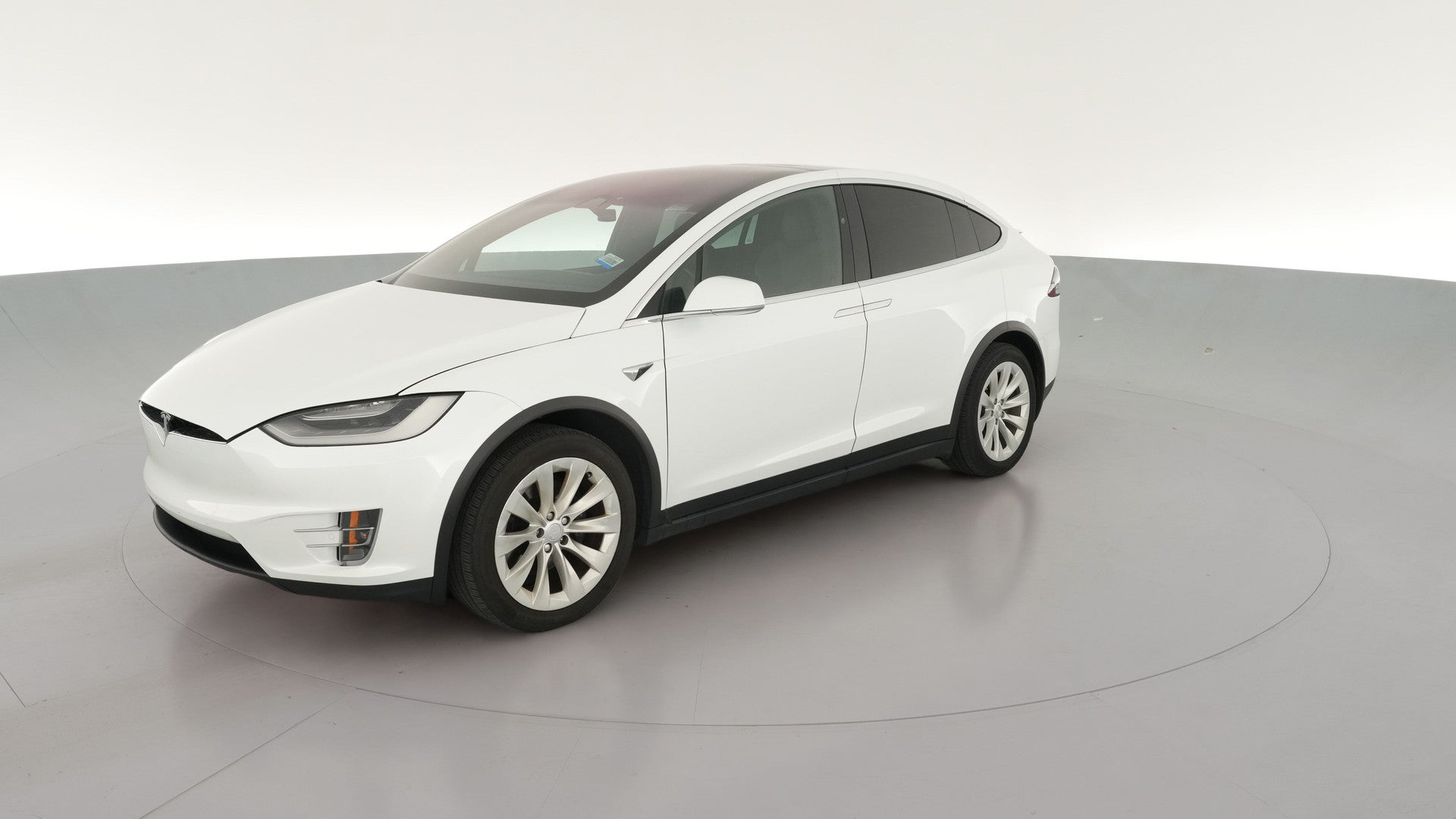 2020 Tesla Model X vehicle photo