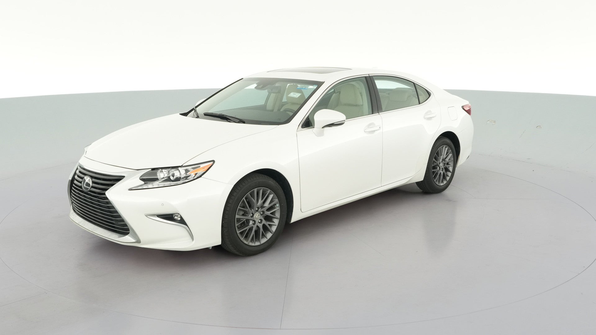 2018 Lexus ES vehicle photo