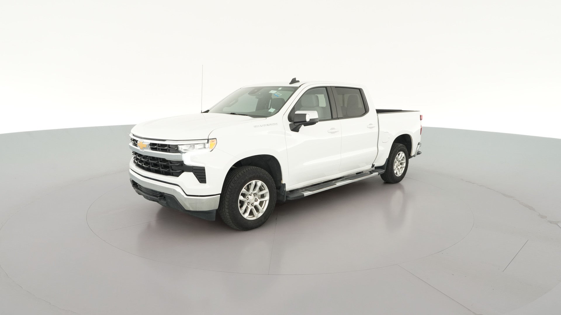 2023 Chevrolet Silverado 1500 Crew Cab vehicle photo