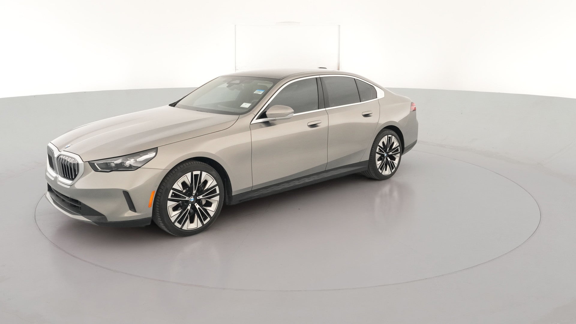 2025 BMW 5 Series vehicle photo