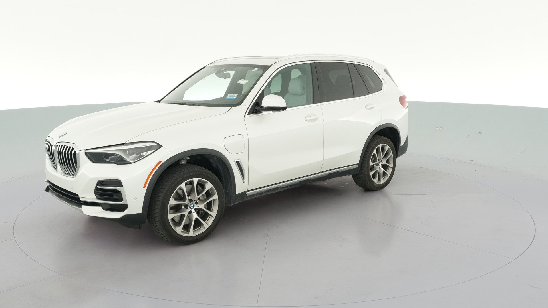 2023 BMW X5 vehicle photo