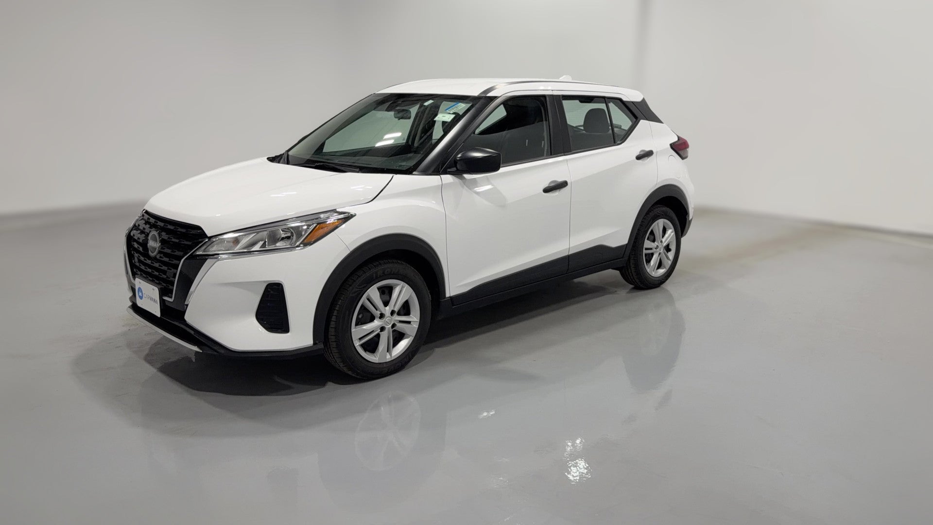 2024 Nissan Kicks vehicle photo