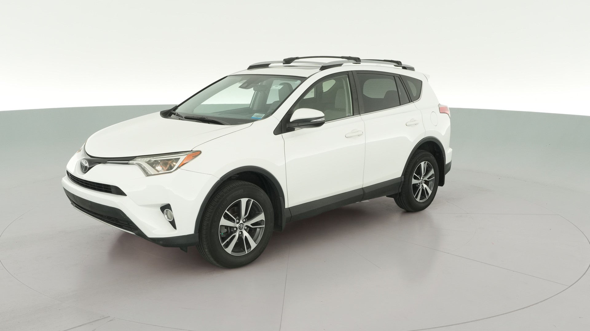 2017 Toyota RAV4 vehicle photo
