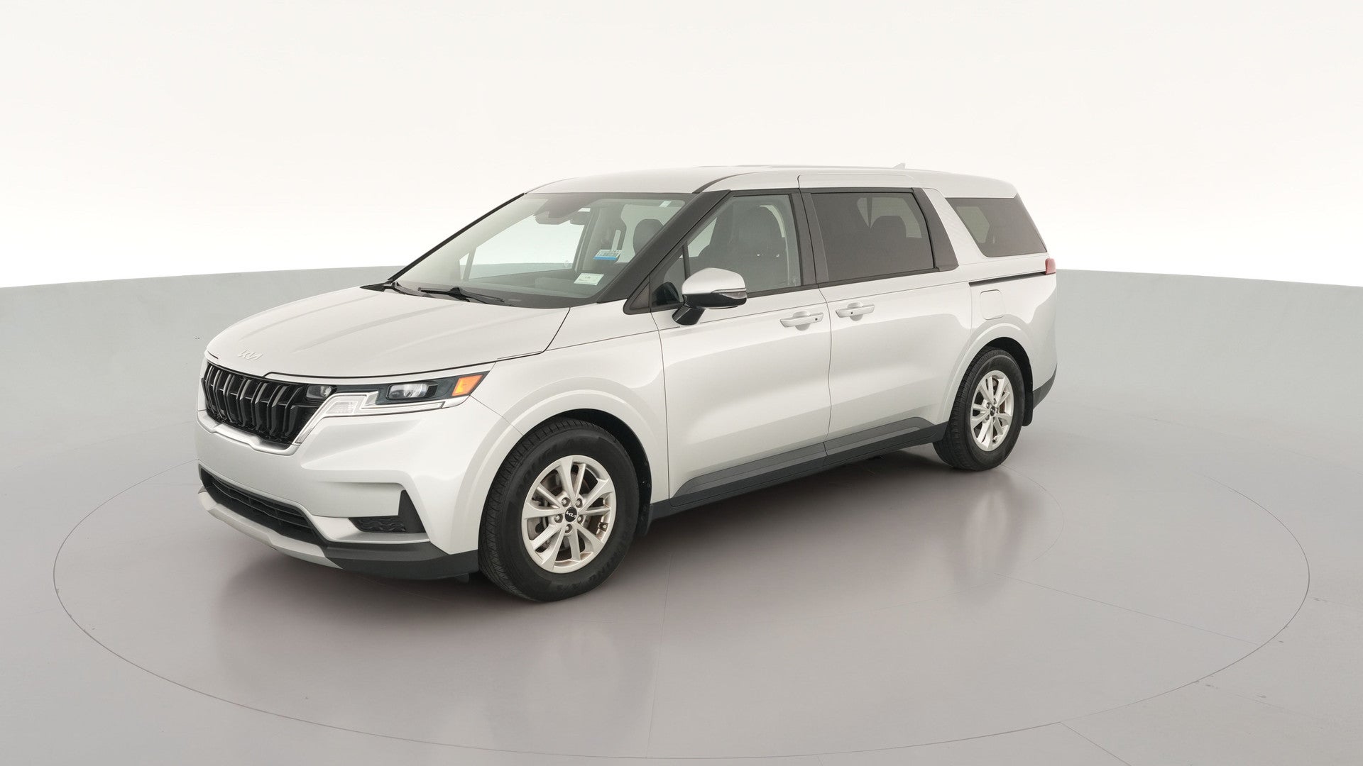 2022 Kia Carnival vehicle photo