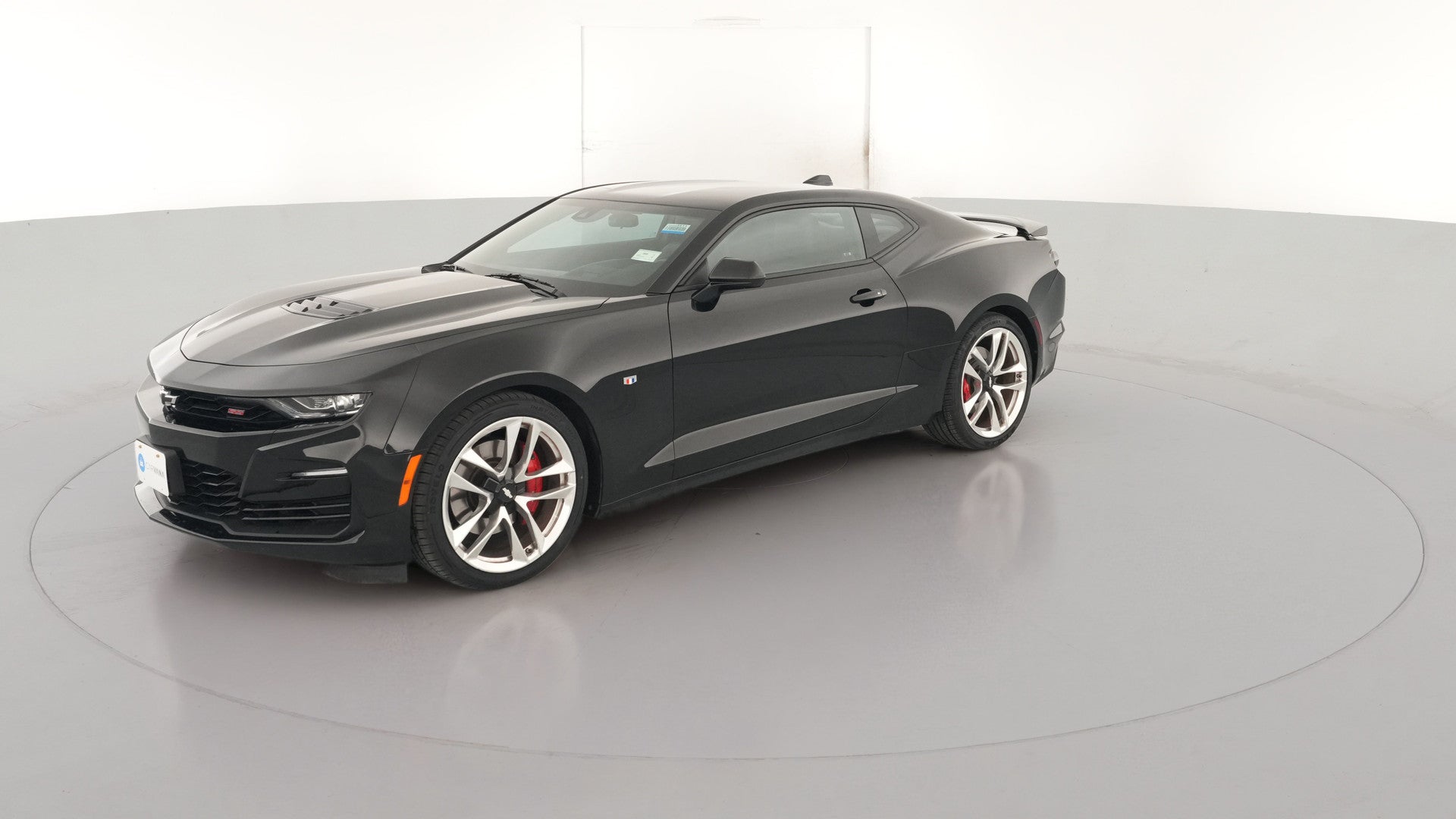 2021 Chevrolet Camaro vehicle photo