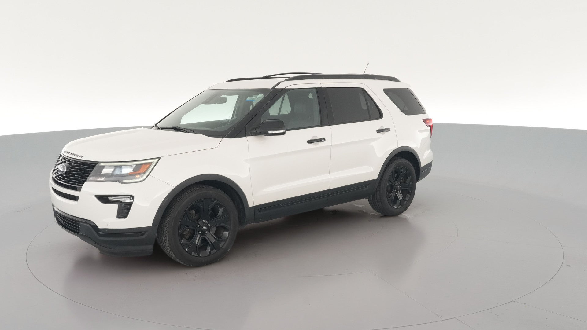 2019 Ford Explorer vehicle photo