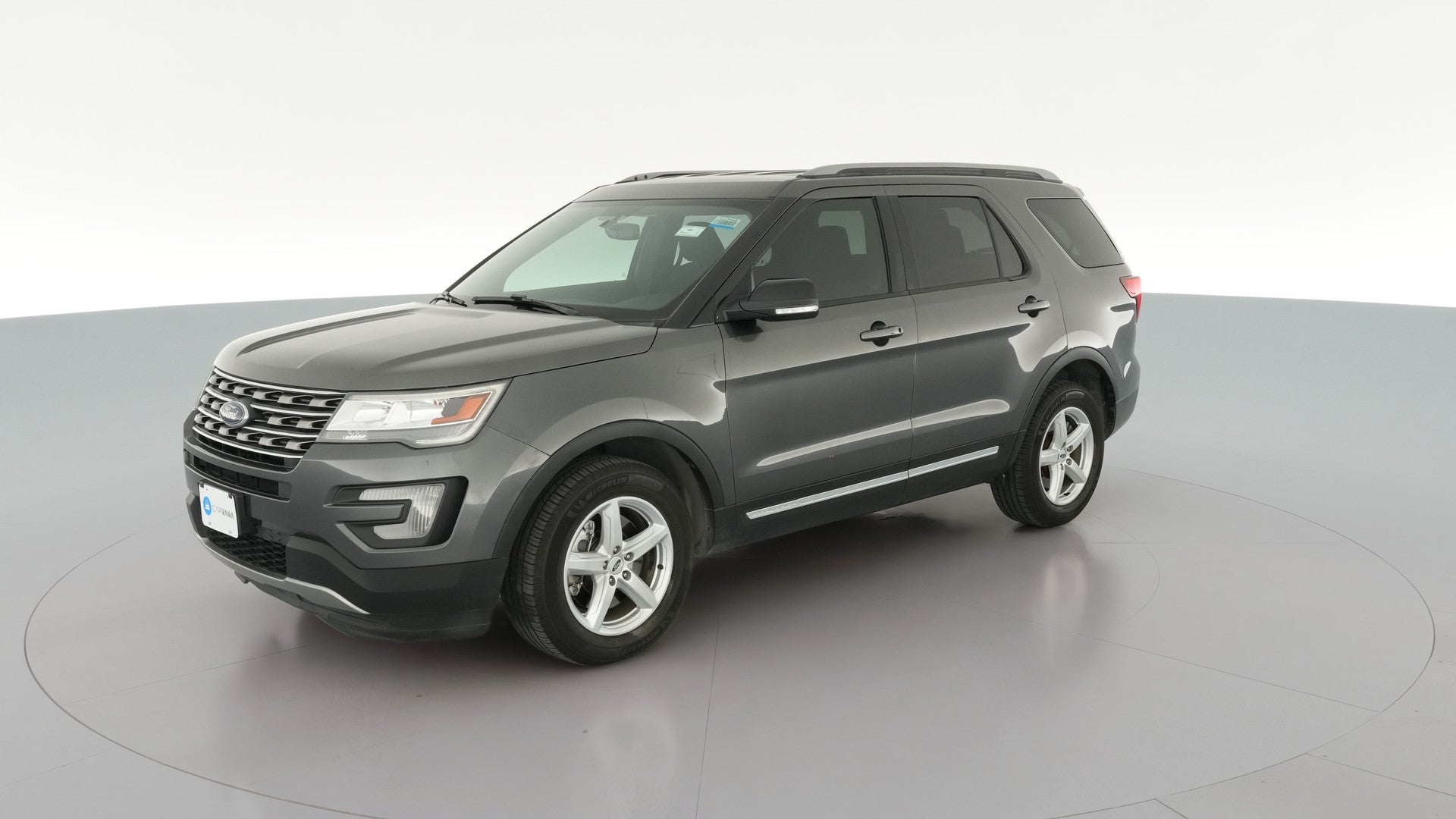 2017 Ford Explorer vehicle photo