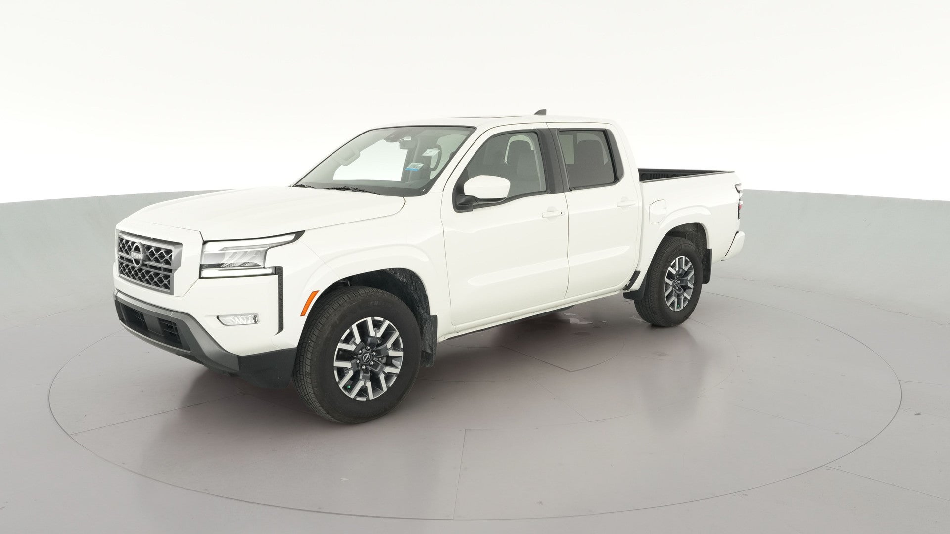 2024 Nissan Frontier Crew Cab vehicle photo
