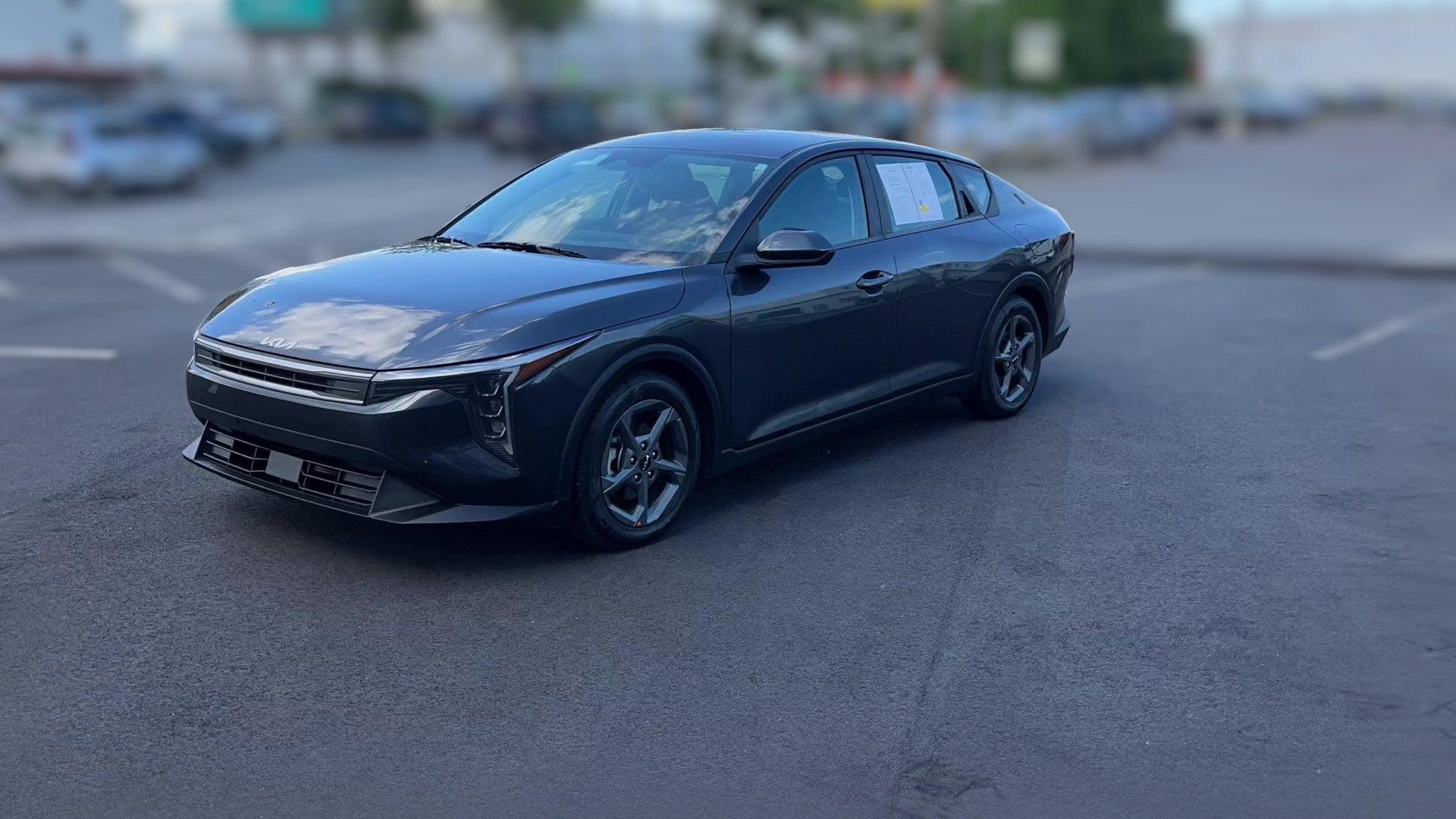 2025 Kia K4 vehicle photo