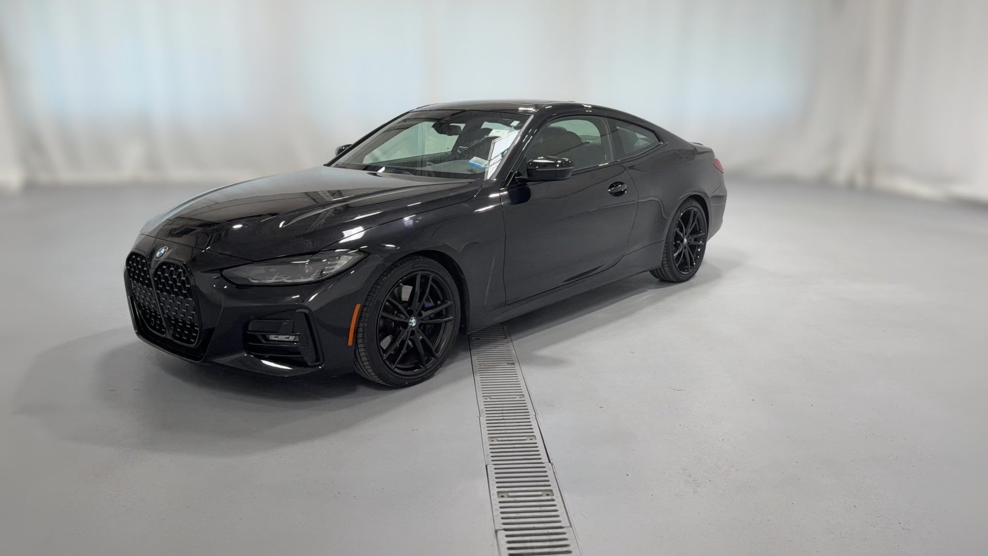 2023 BMW 4 Series vehicle photo