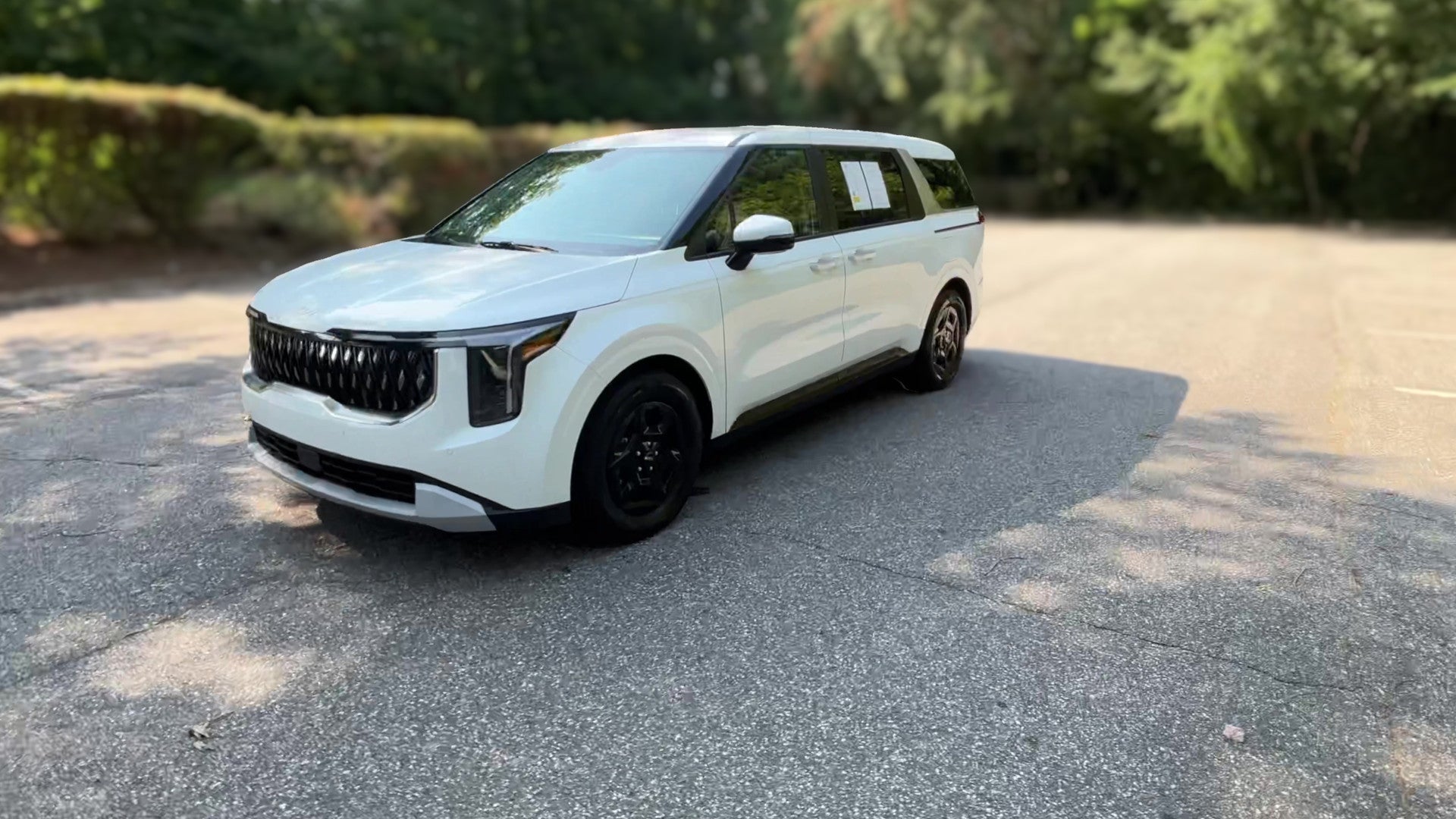 2026 Kia Carnival vehicle photo