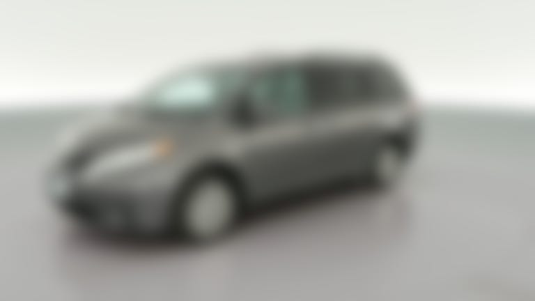 2017 Toyota Sienna vehicle photo