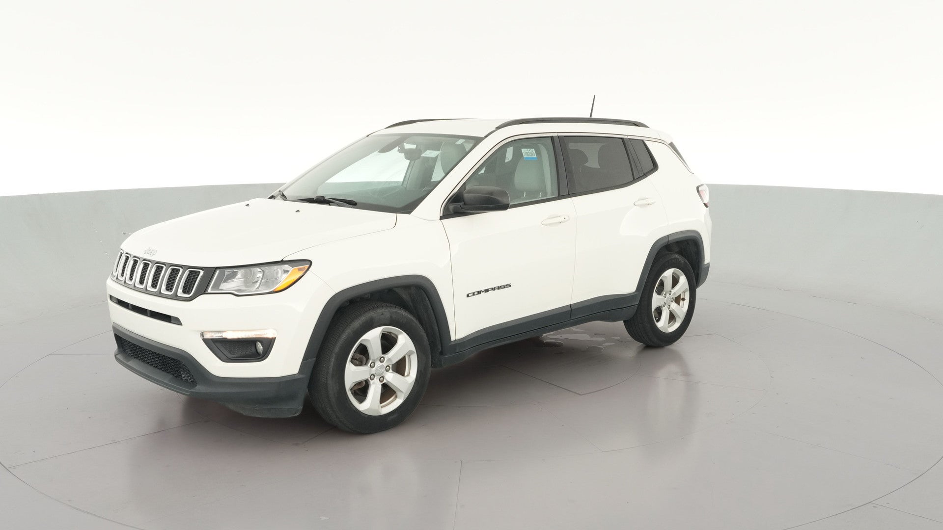 2018 Jeep Compass vehicle photo