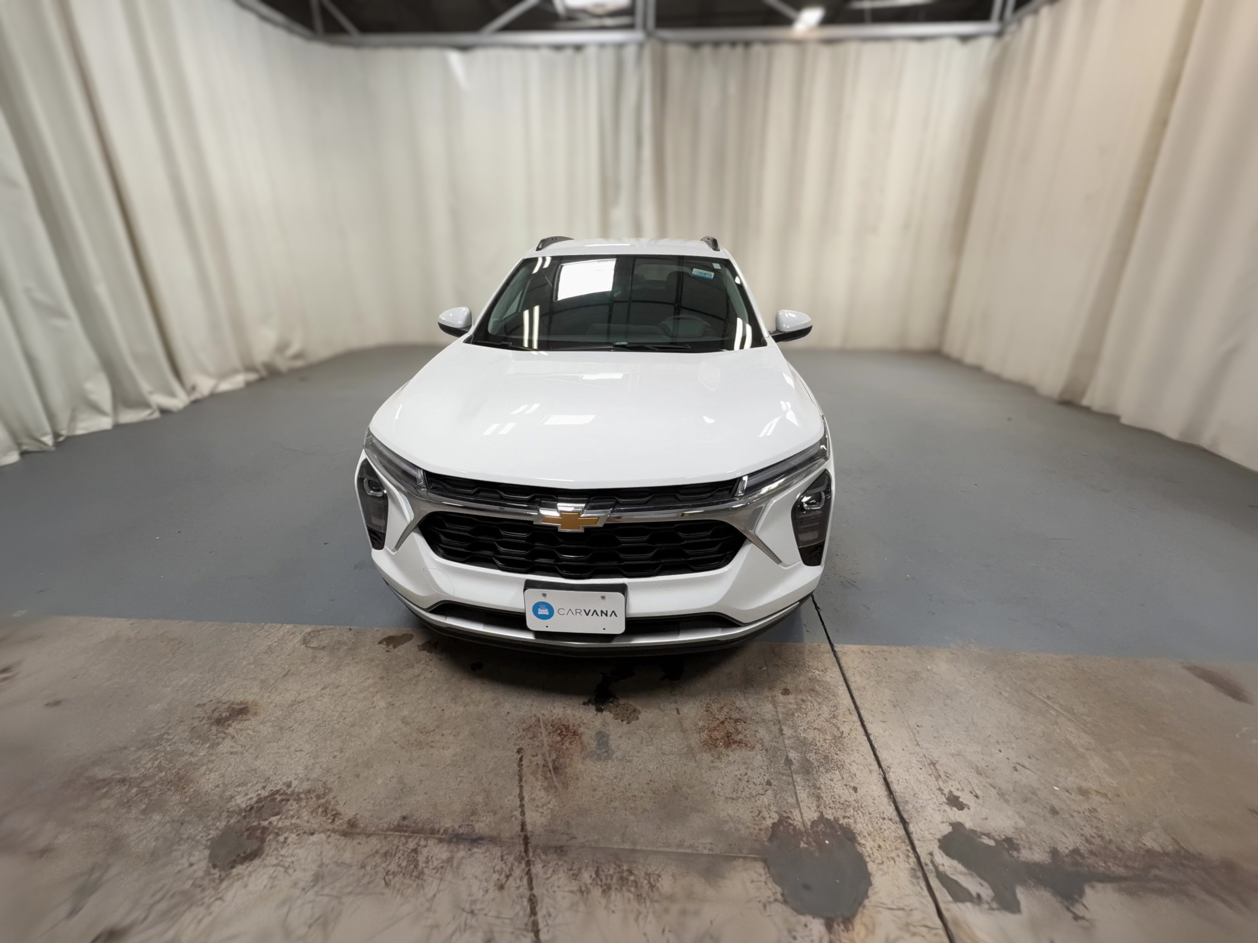 2025 Chevrolet Trax LT - Photo 16
