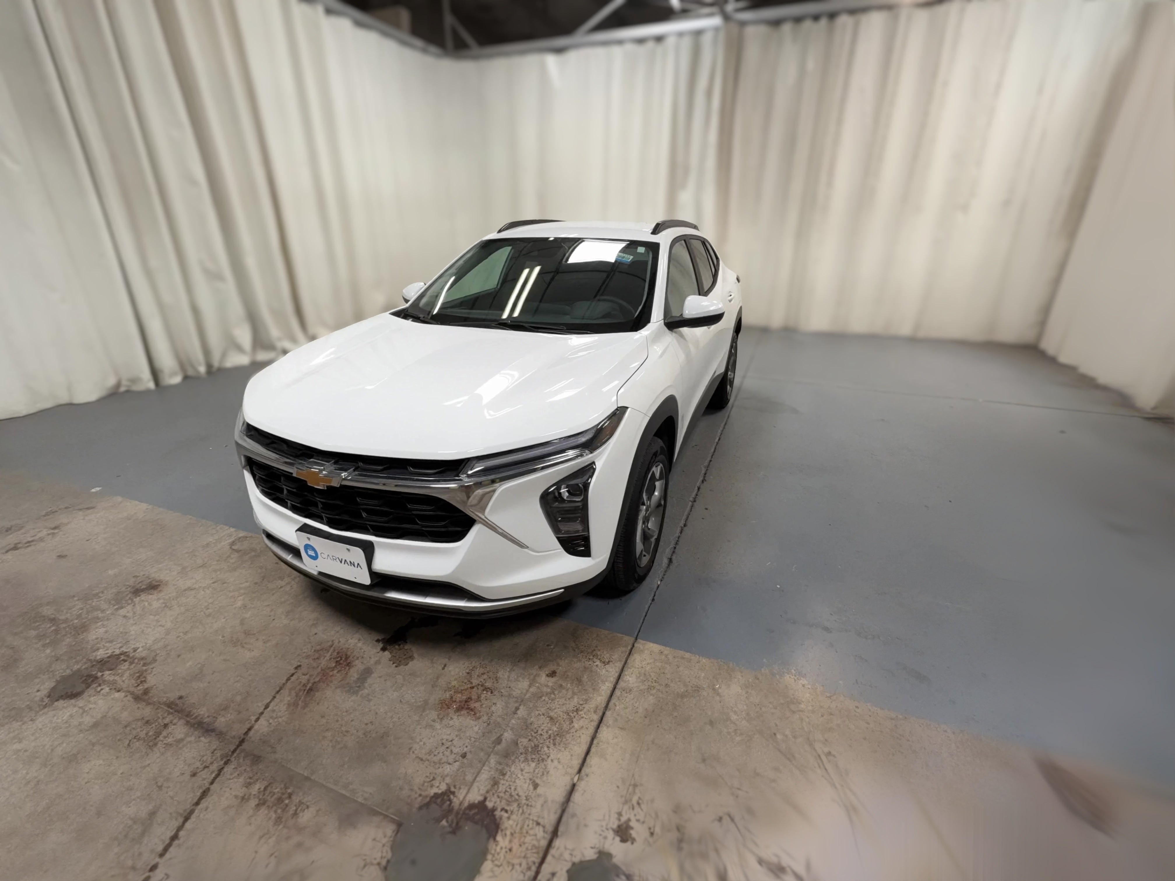 2025 Chevrolet Trax LT - Photo 17