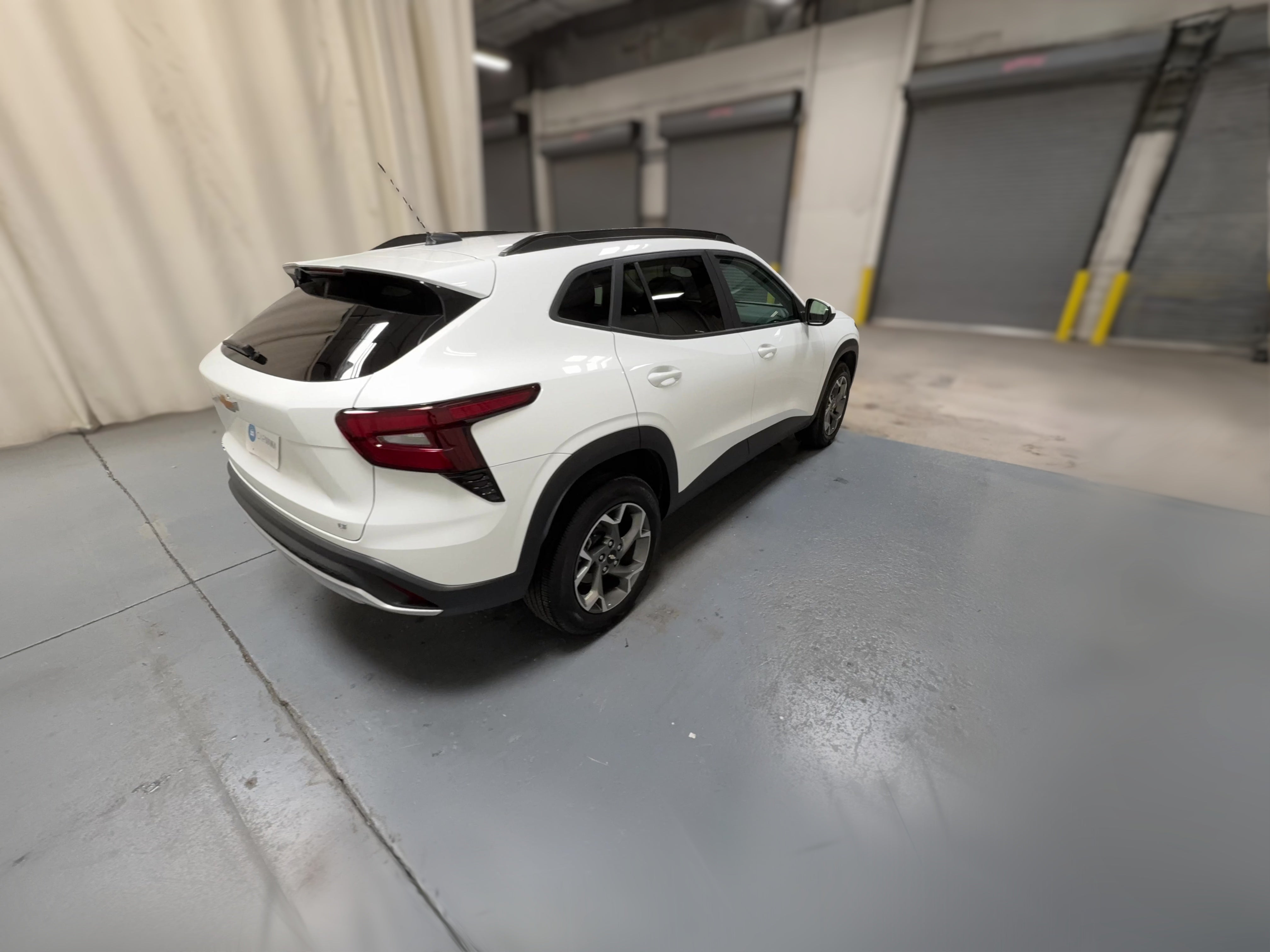 2025 Chevrolet Trax LT - Photo 26