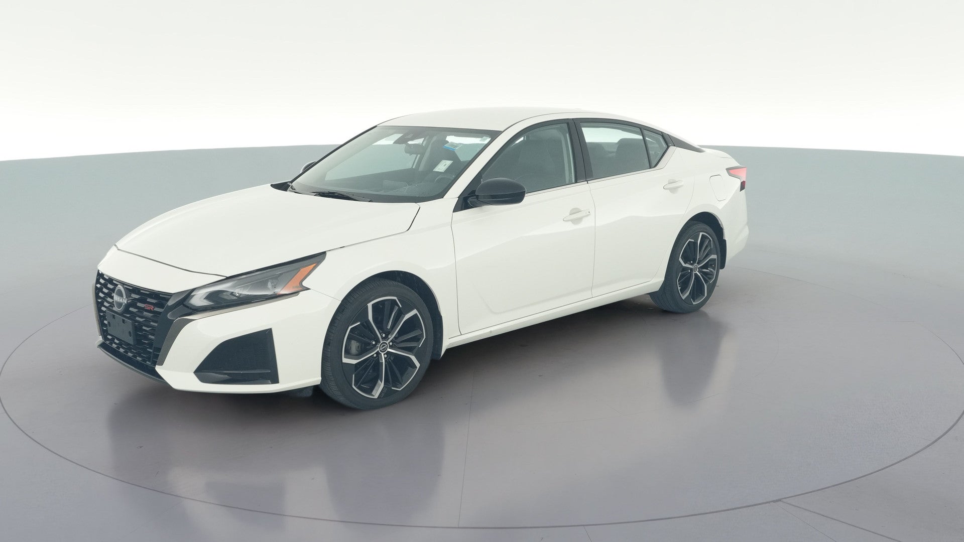 2024 Nissan Altima vehicle photo
