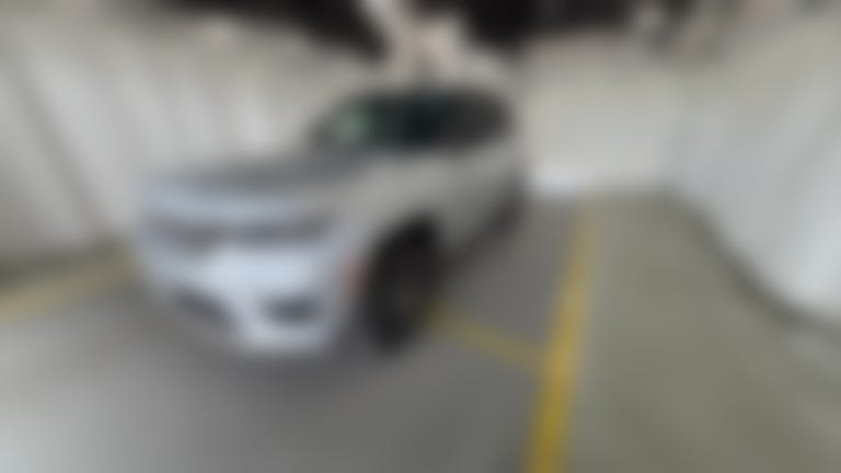 2022 Jeep Grand Cherokee vehicle photo