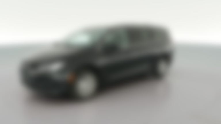 2023 Chrysler Voyager vehicle photo